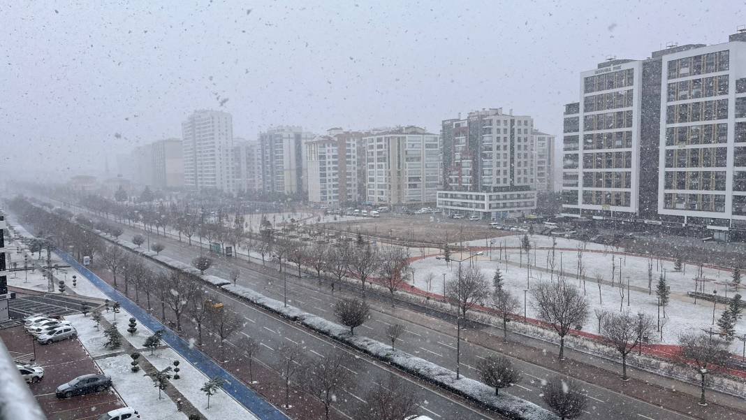 Eksi 13 dereceyi görecek Konya’ya bu tarihte kar yağacak 6